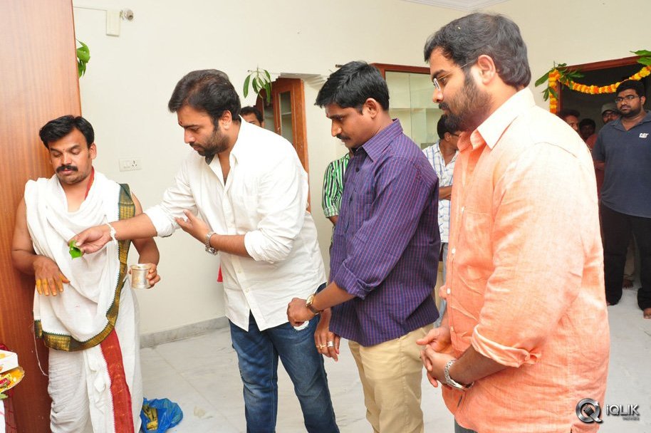 Nara-Rohith-Savithri-Movie-Opening
